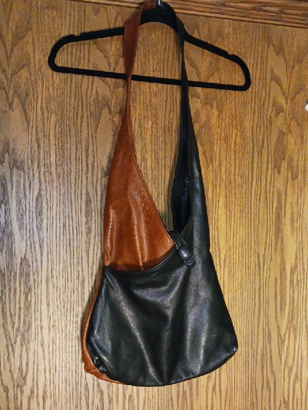 Leather Shoulder Sack